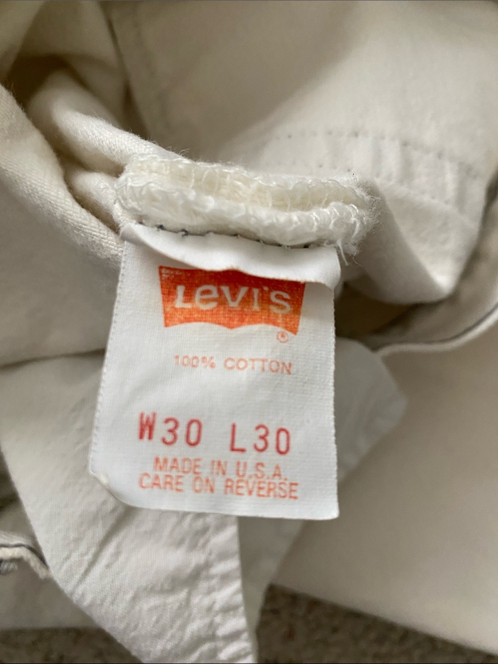 1989 Levi’s 501’s. Cream w/Gray Stitching. 30x30.*
*See actual meas. below. - Picture 11 of 13